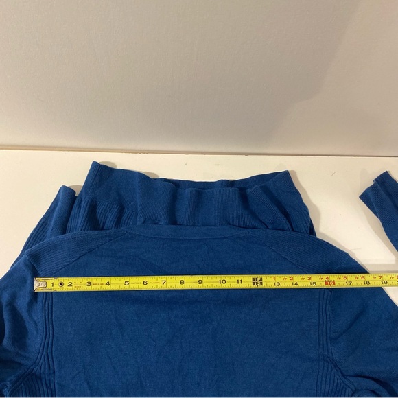 Awearness Kenneth Cole Blue V Neck Sweater Slim Fit Size M - Picture 4 of 5